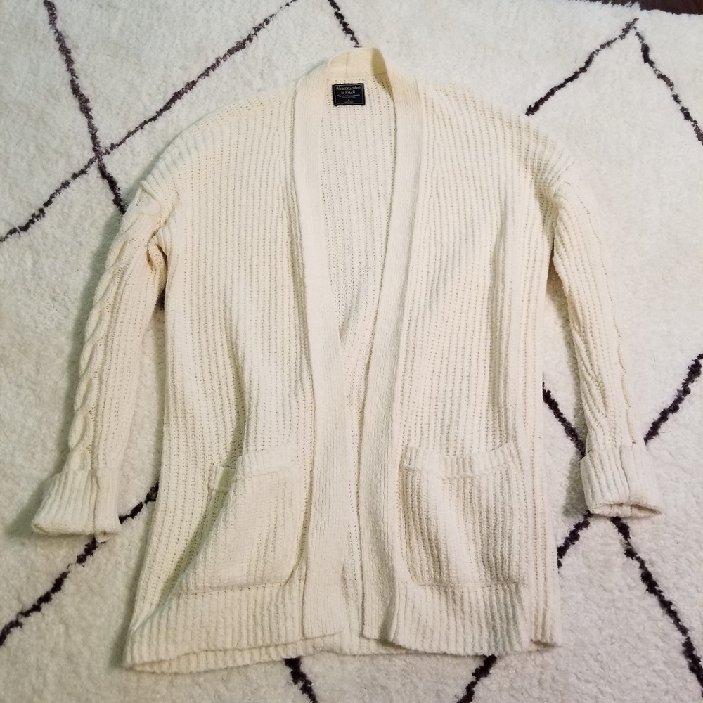 Abercrombie Cream White Knit Sweater Cardigan Small